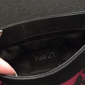 Rue 21 bag